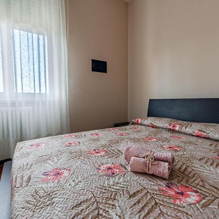 리보르노 Luxury House Near Train Station 아파트 외부 사진